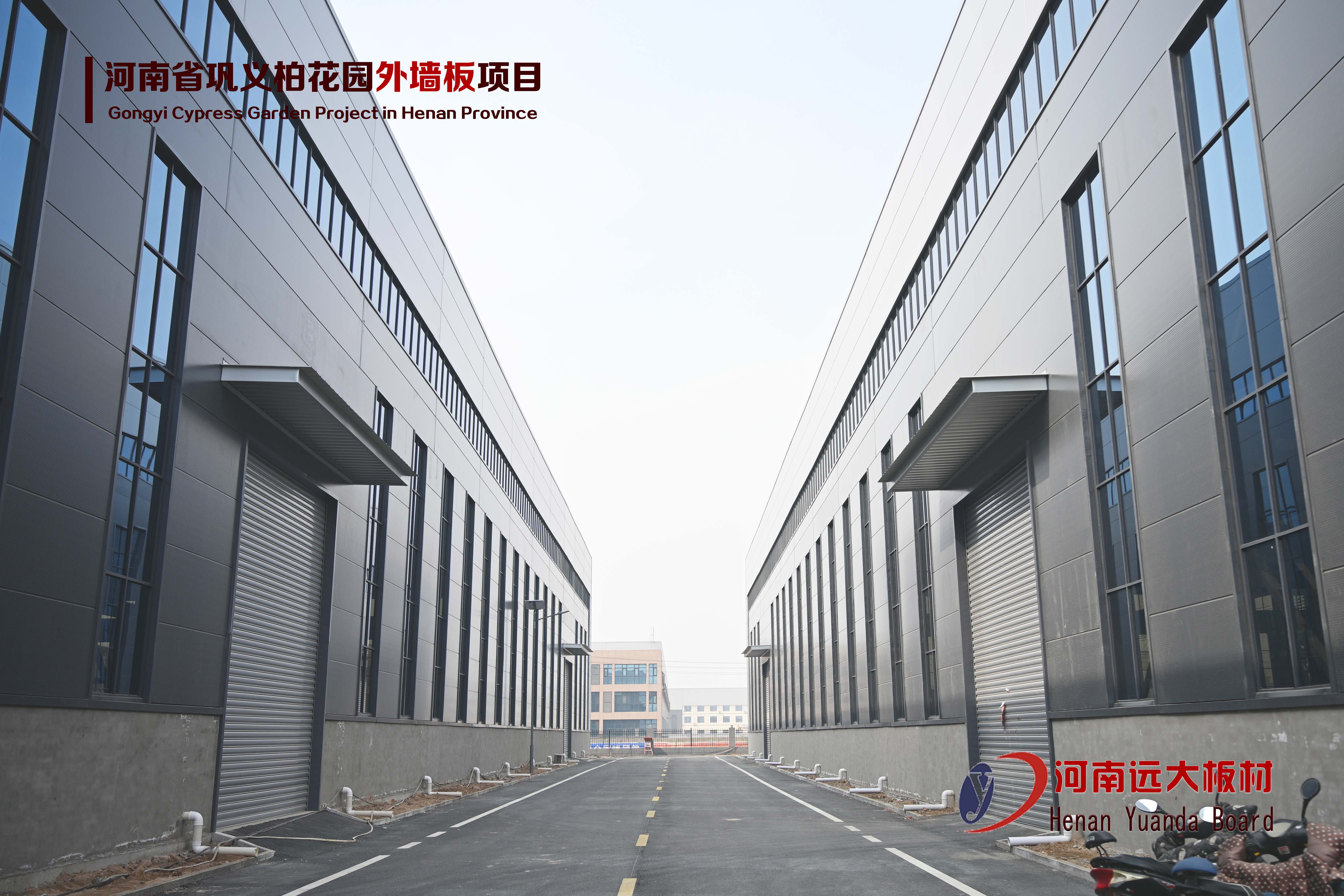 聚氨酯夹芯板价格揭秘:一平方多少钱?如何选对高性价比方案?(图2) 聚氨酯夹芯板价格揭秘:一平方多少钱?如何选对高性价比方案?(图2)